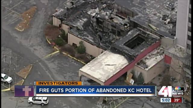 Abandoned Kcmo Hotel Goes Up In Flames Kshb 41 Action News Abandoned Kcmo Hotel Goes Up In Flames