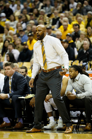 Tigers declaw Kentucky 69-60